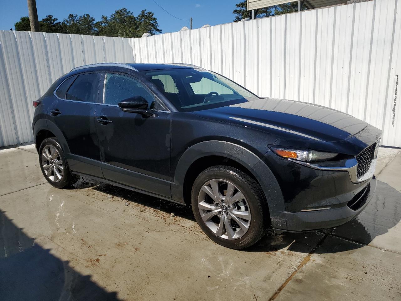 Photo 3 VIN: 3MVDMBBM4PM529278 - MAZDA CX-30 