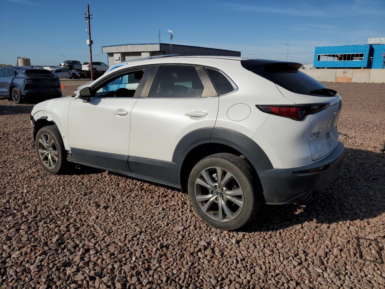 Photo 1 VIN: 3MVDMBCL3LM131009 - MAZDA CX-30 