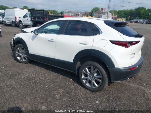 Photo 2 VIN: 3MVDMBCL6MM258290 - MAZDA CX-30 