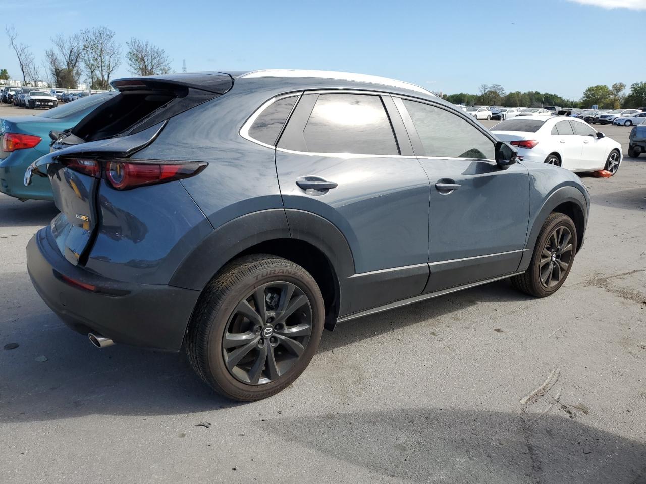 Photo 2 VIN: 3MVDMBCL7NM452571 - MAZDA CX-30 