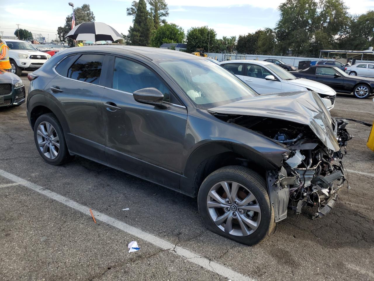 Photo 3 VIN: 3MVDMBCL8MM316481 - MAZDA CX-30 