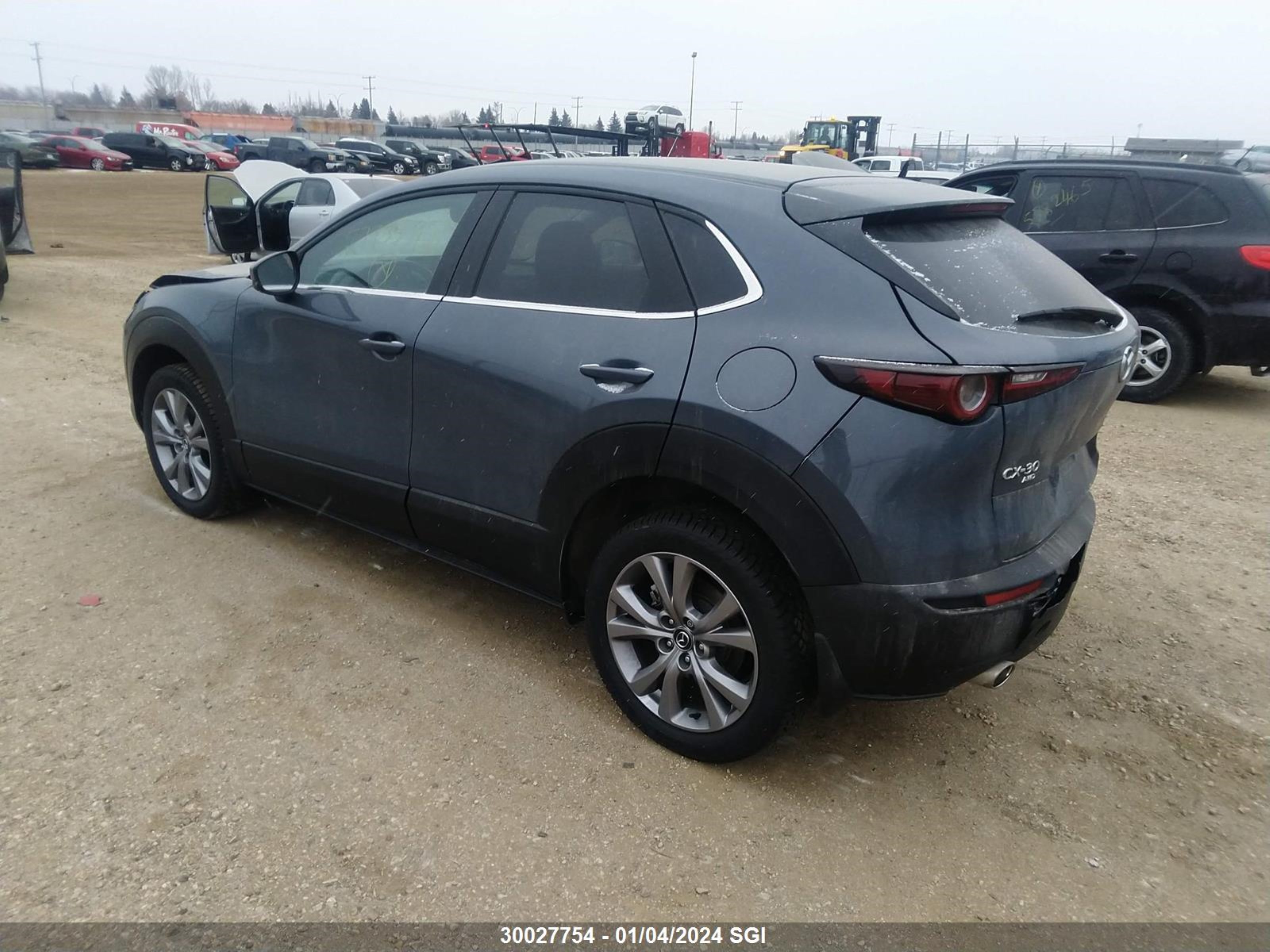 Photo 2 VIN: 3MVDMBCL9MM241189 - MAZDA CX-30 