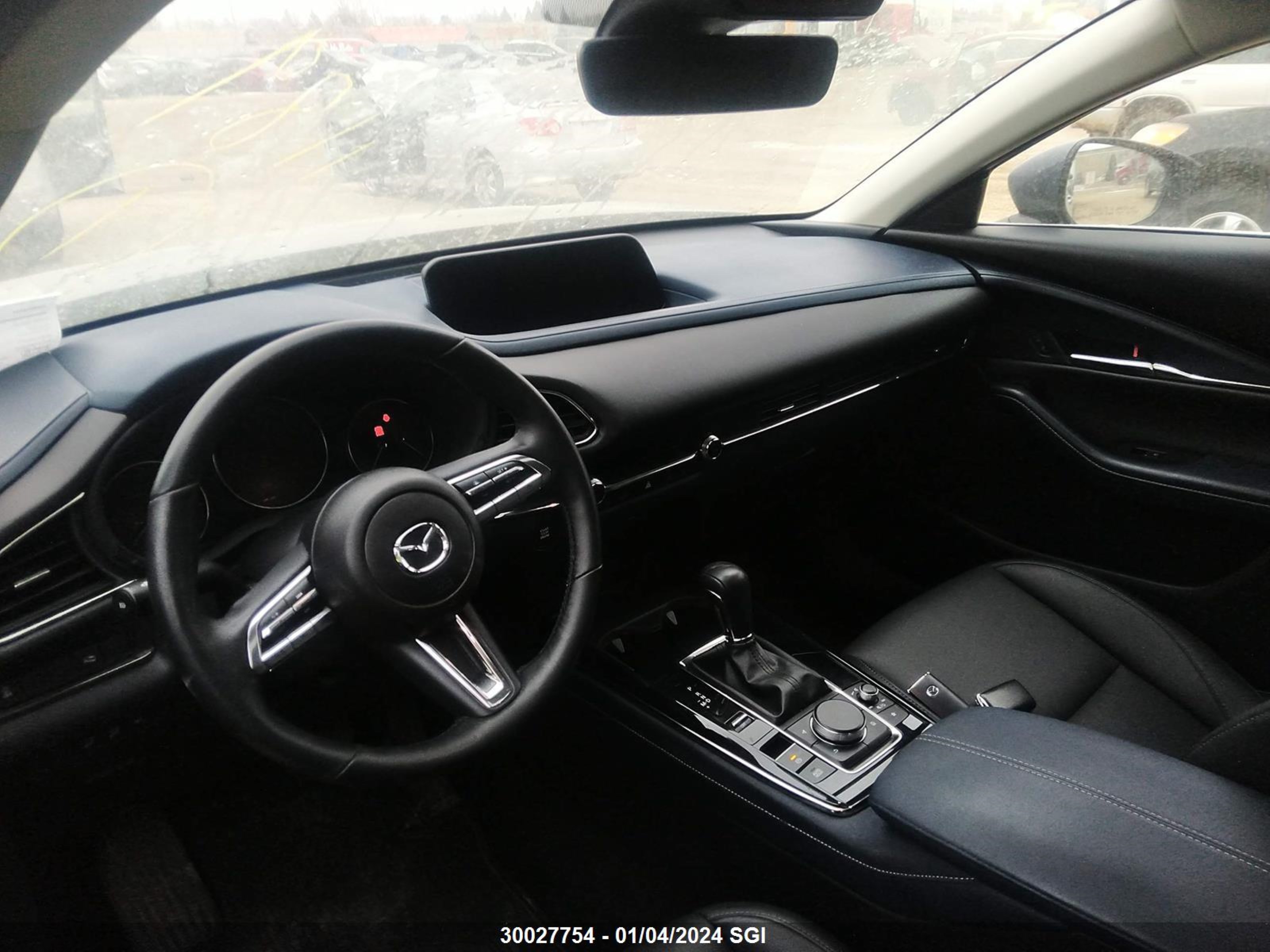 Photo 4 VIN: 3MVDMBCL9MM241189 - MAZDA CX-30 