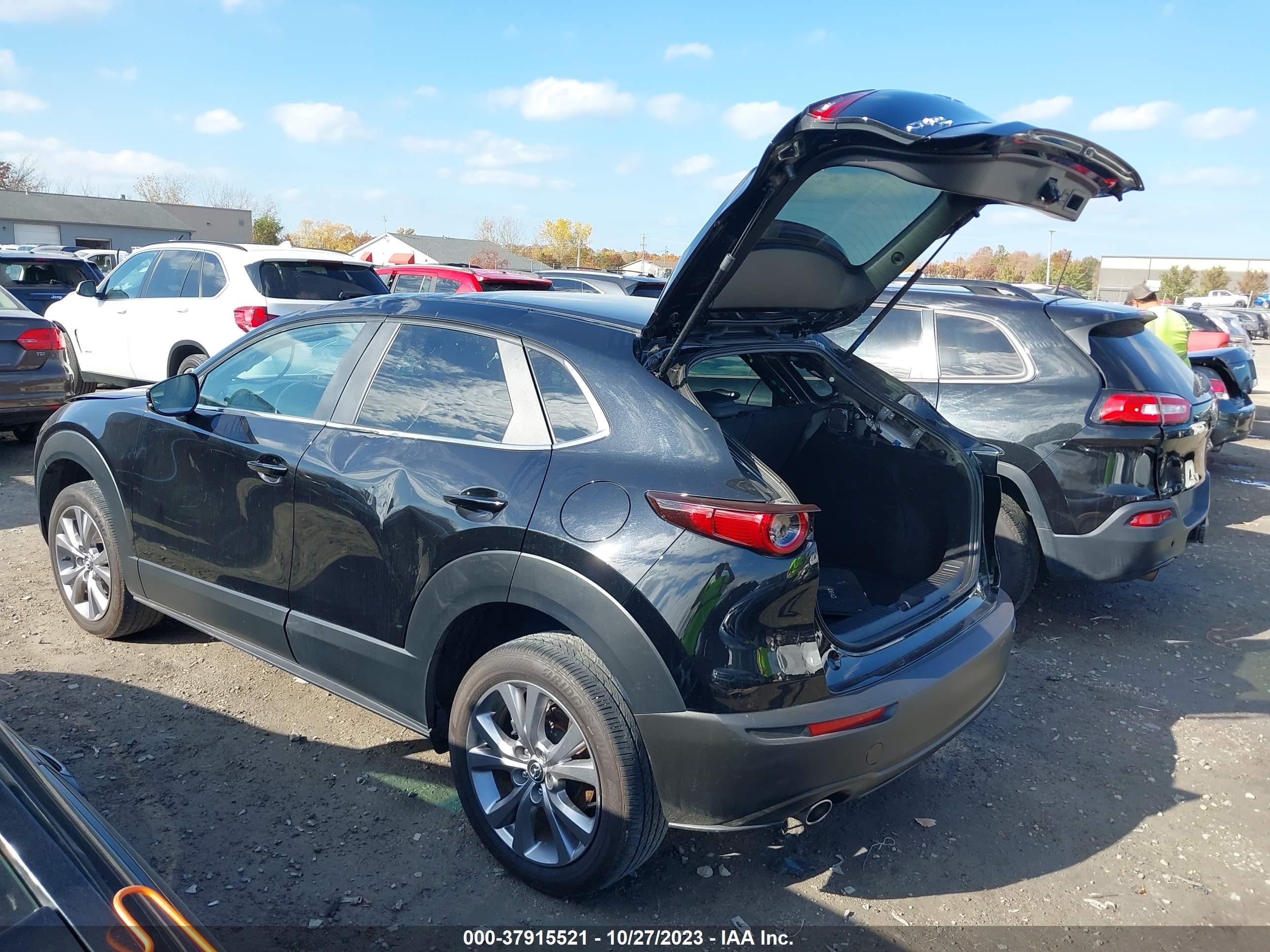 Photo 2 VIN: 3MVDMBCL9MM241371 - MAZDA CX-30 