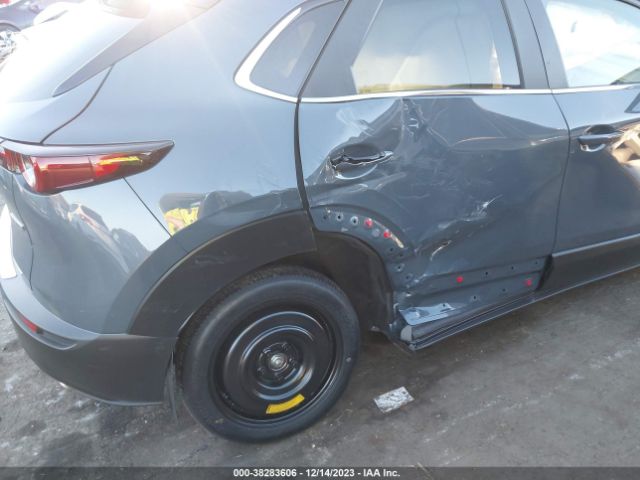 Photo 5 VIN: 3MVDMBCM2PM581667 - MAZDA CX-30 