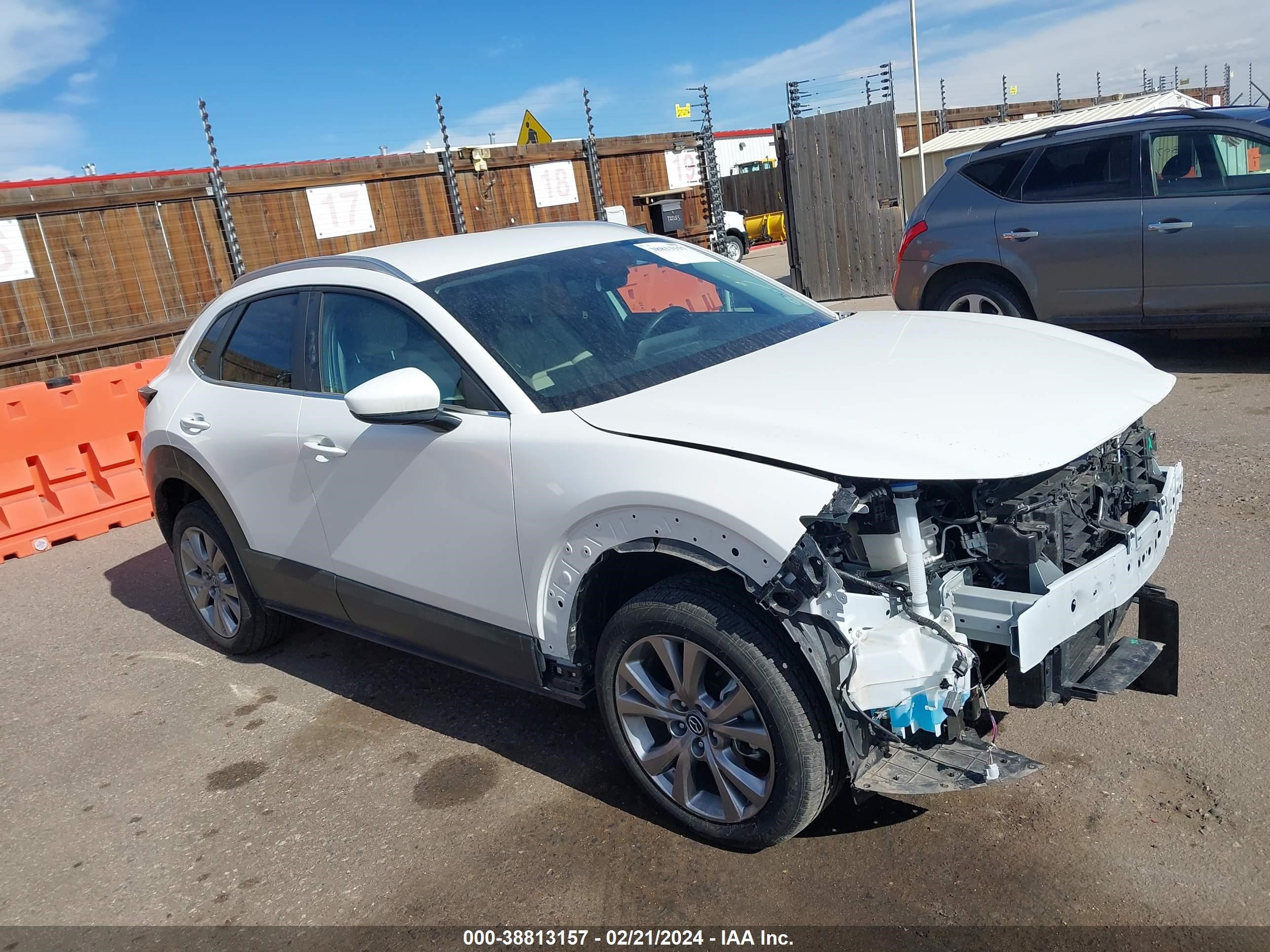 Photo 0 VIN: 3MVDMBCM4PM562716 - MAZDA CX-30 