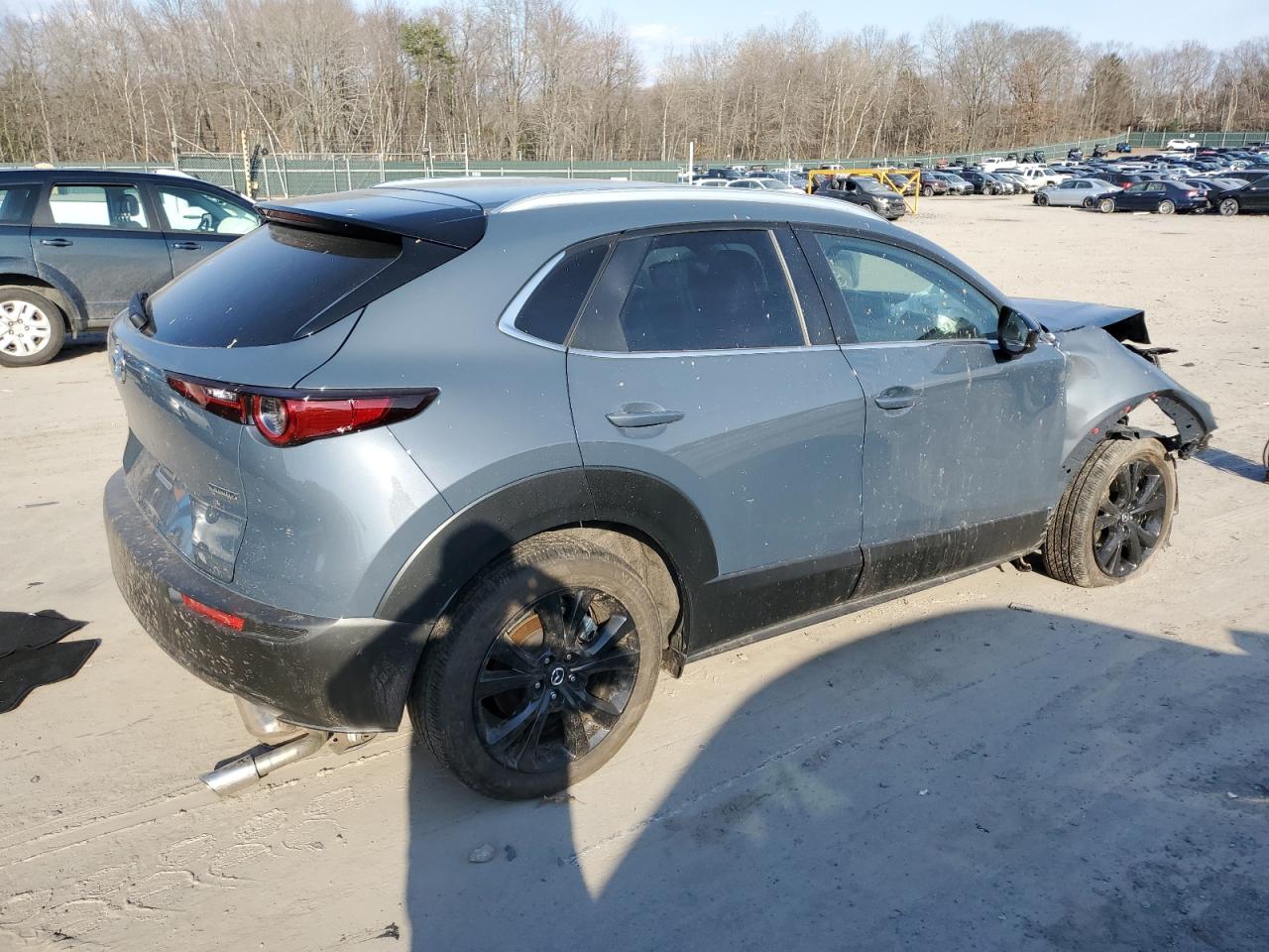 Photo 2 VIN: 3MVDMBCM4PM565552 - MAZDA CX-30 