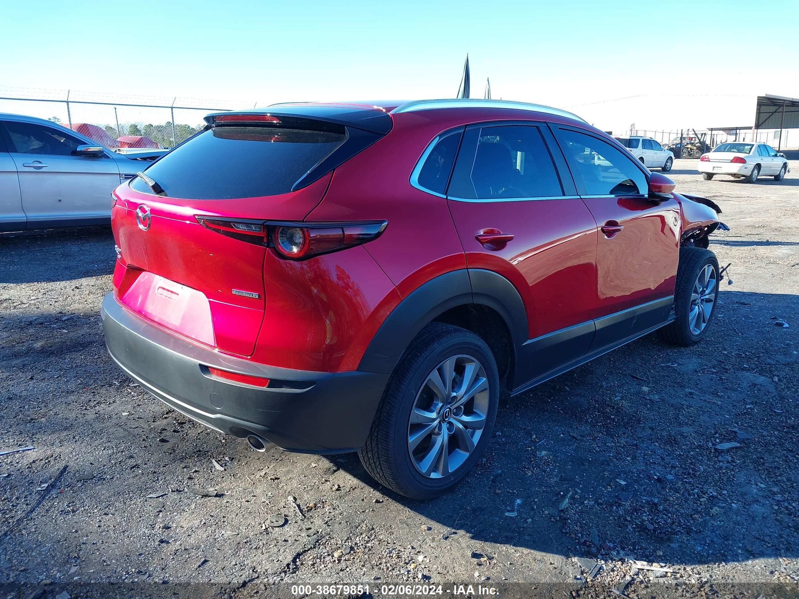 Photo 3 VIN: 3MVDMBCM5PM561039 - MAZDA CX-30 