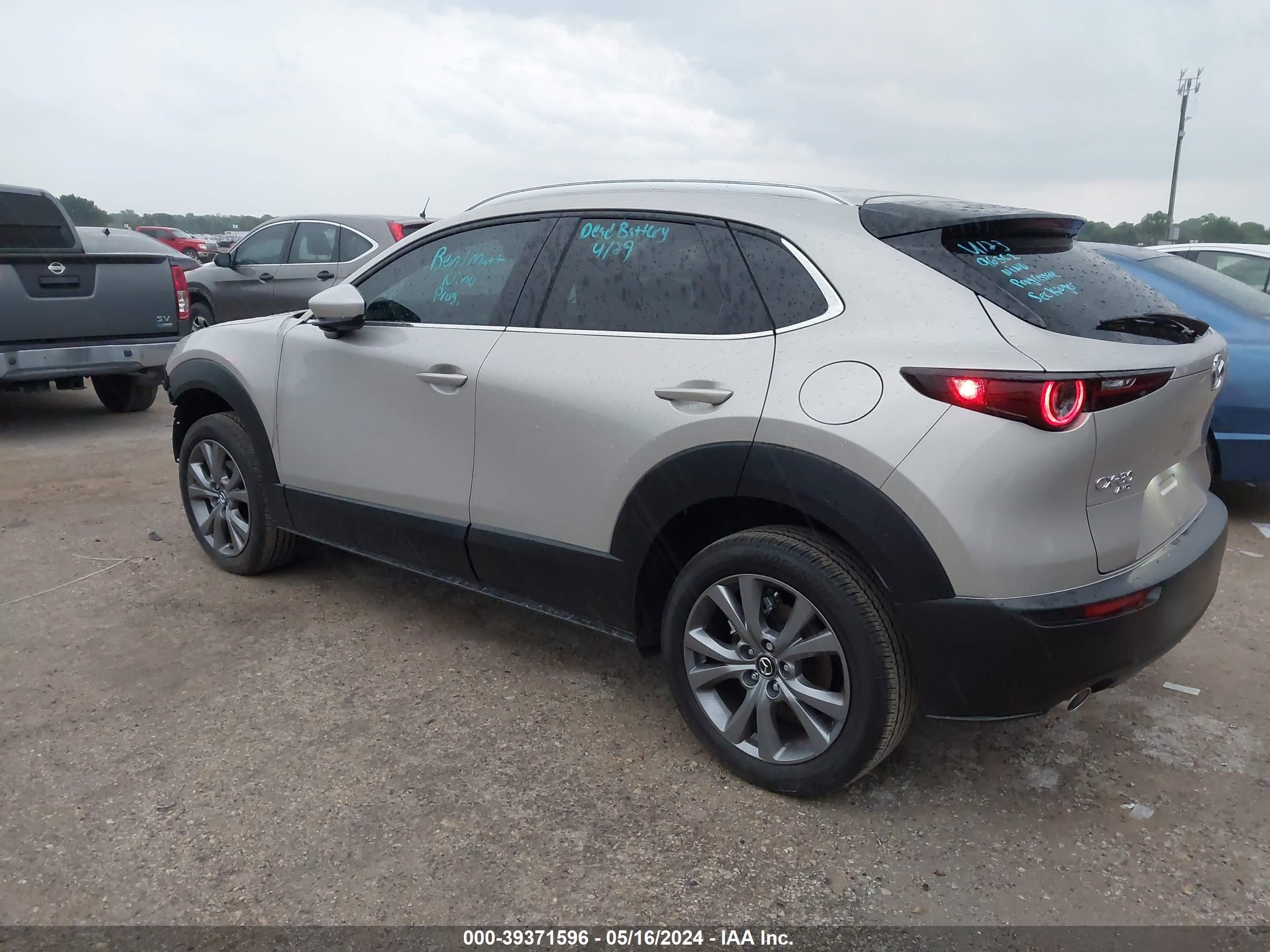 Photo 2 VIN: 3MVDMBCM5RM675352 - MAZDA CX-30 