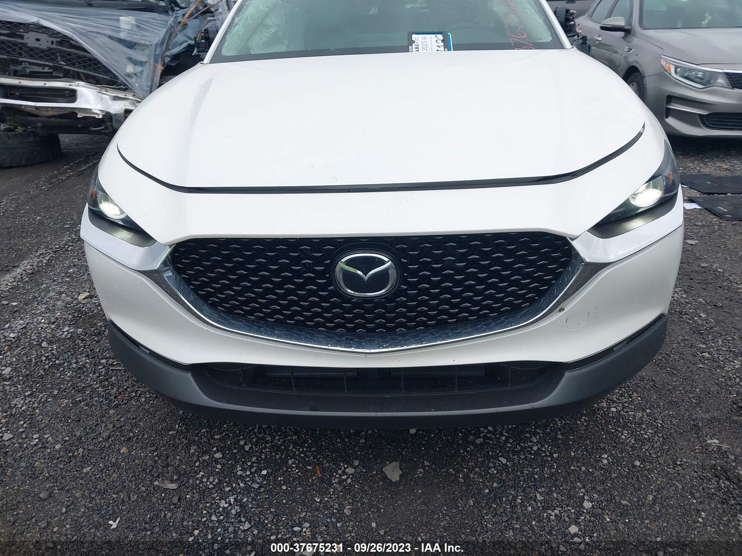 Photo 11 VIN: 3MVDMBCMXPM567855 - MAZDA CX-30 