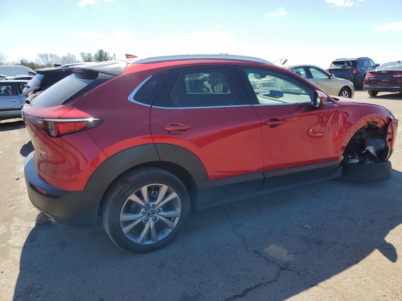 Photo 2 VIN: 3MVDMBDL2MM211692 - MAZDA CX-30 