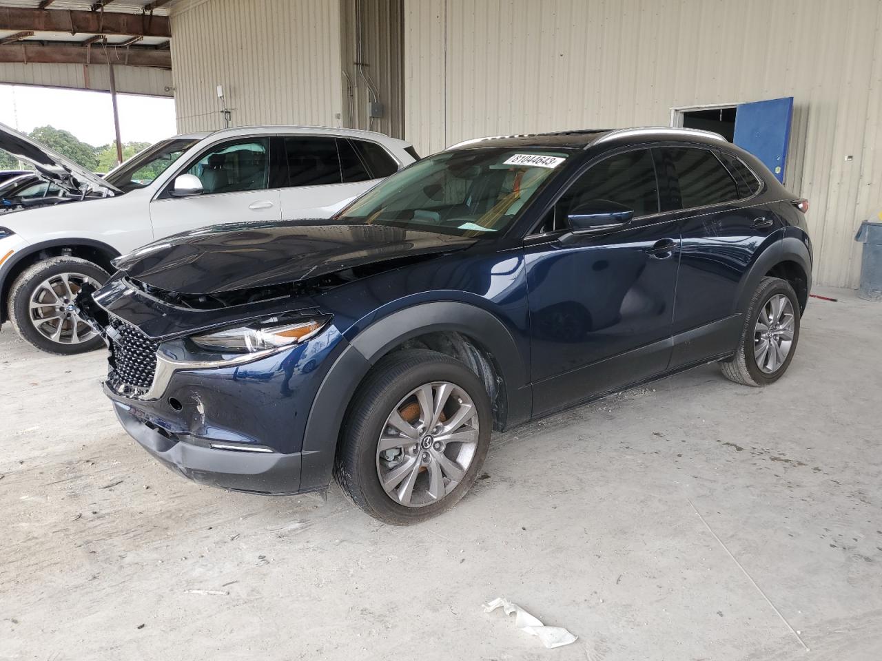 Photo 1 VIN: 3MVDMBDL5NM410396 - MAZDA CX-30 PREM 