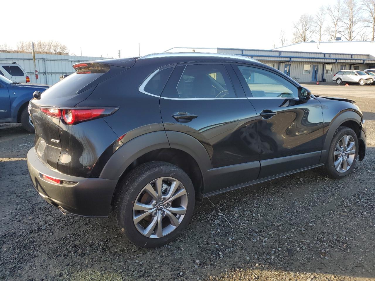 Photo 2 VIN: 3MVDMBDM3PM502411 - MAZDA CX-30 