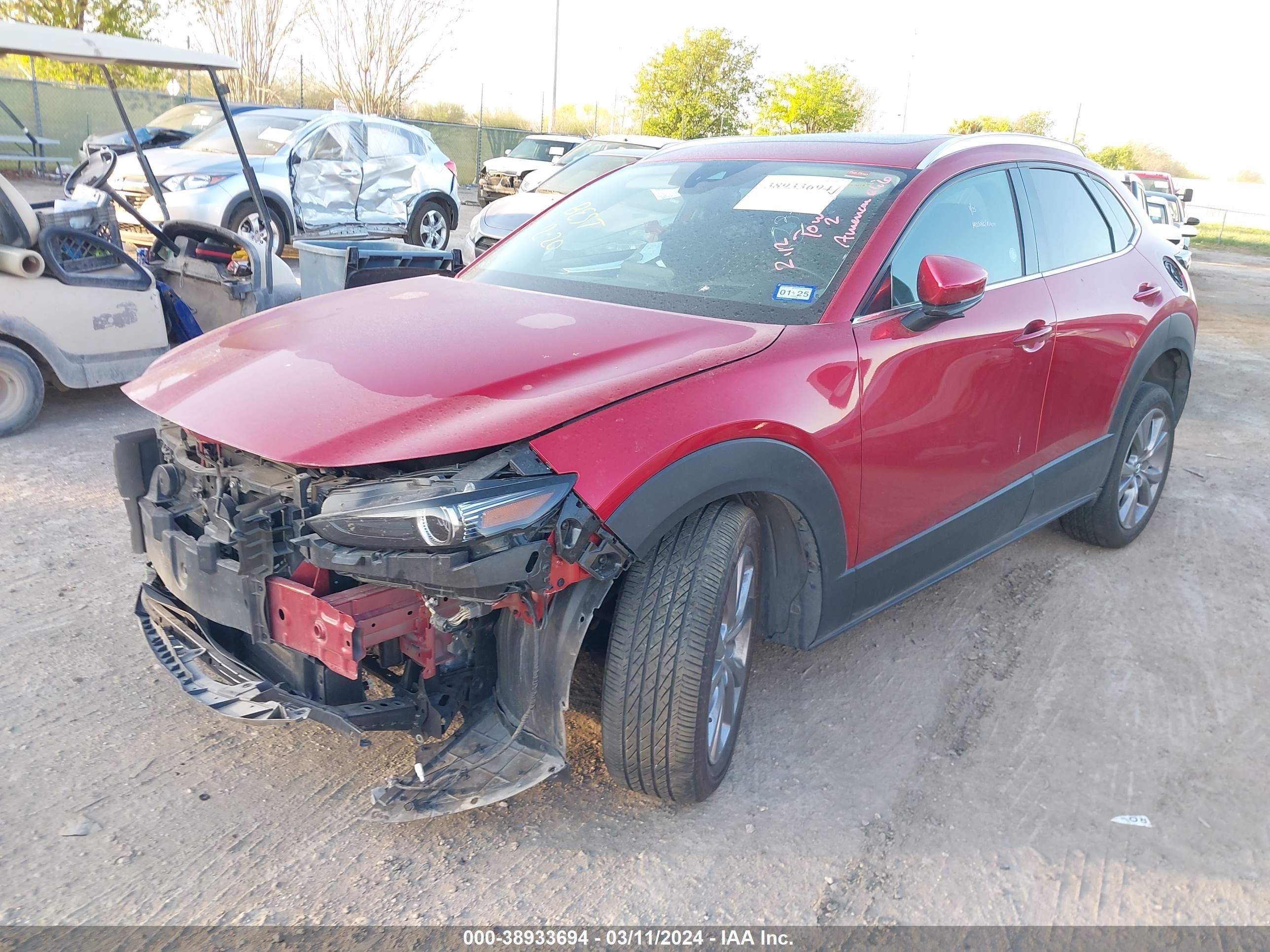 Photo 1 VIN: 3MVDMBDM6PM527075 - MAZDA CX-30 