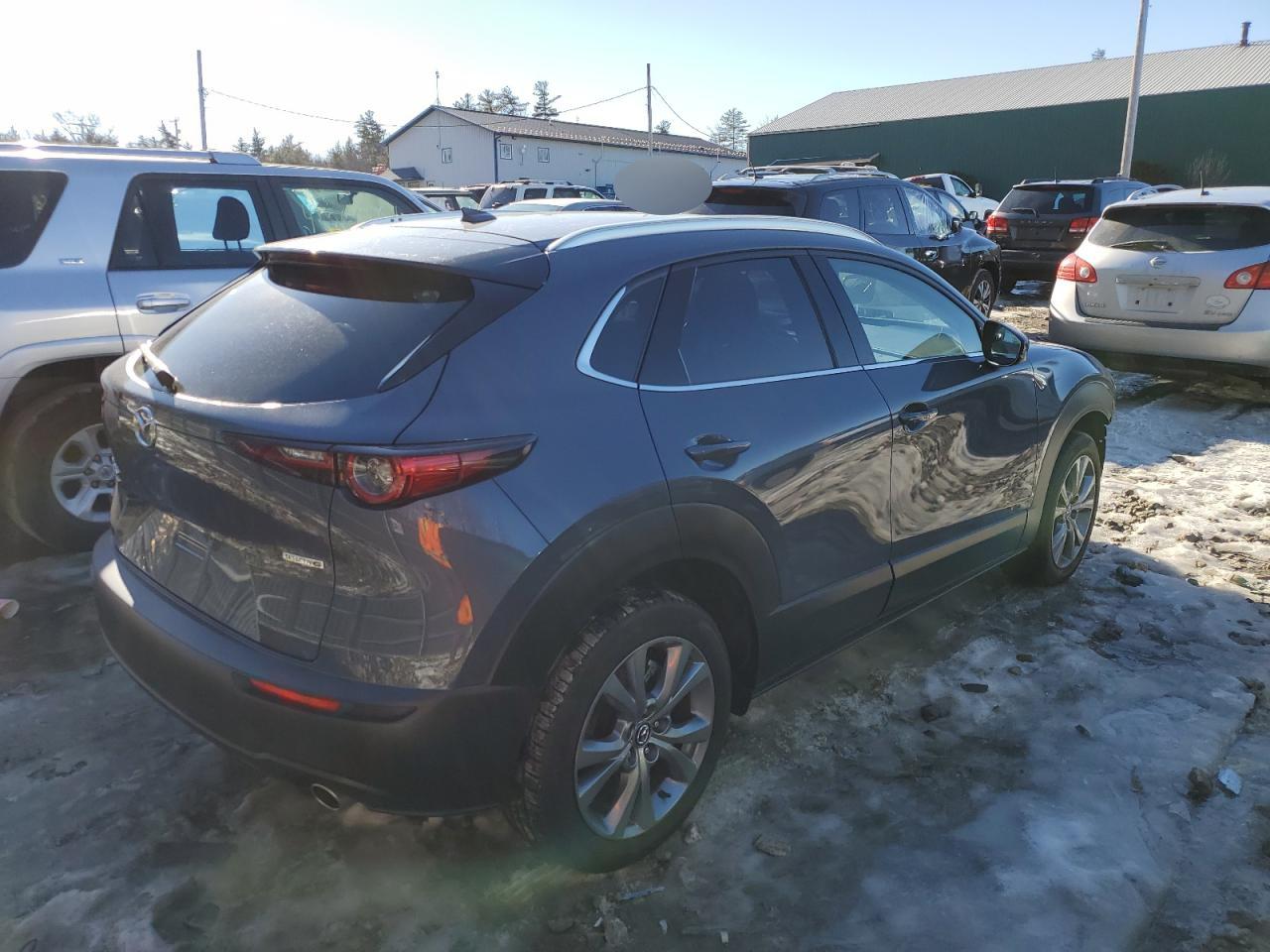 Photo 2 VIN: 3MVDMBDM8MM217750 - MAZDA CX-30 