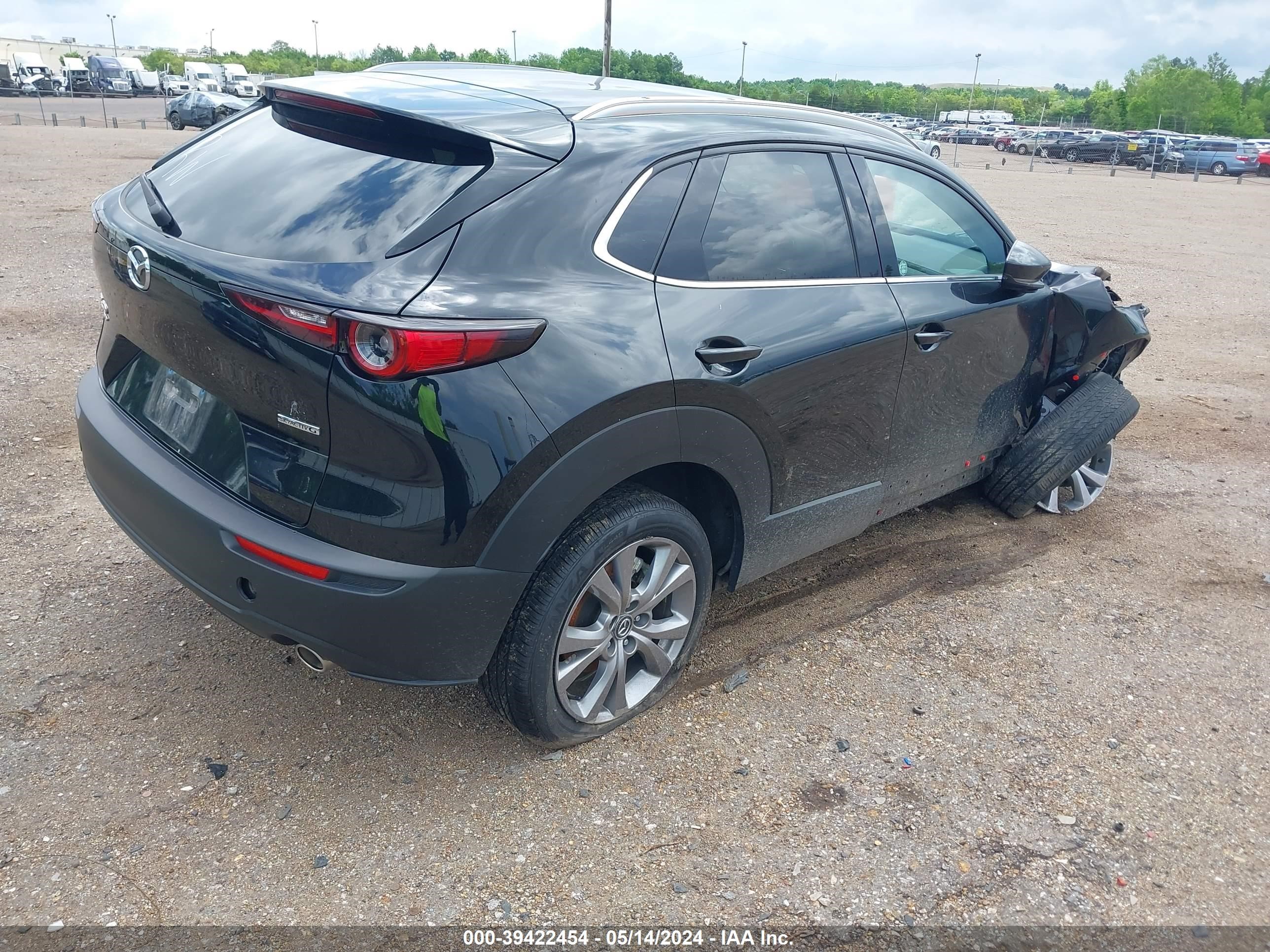 Photo 3 VIN: 3MVDMBDM9PM527281 - MAZDA CX-30 