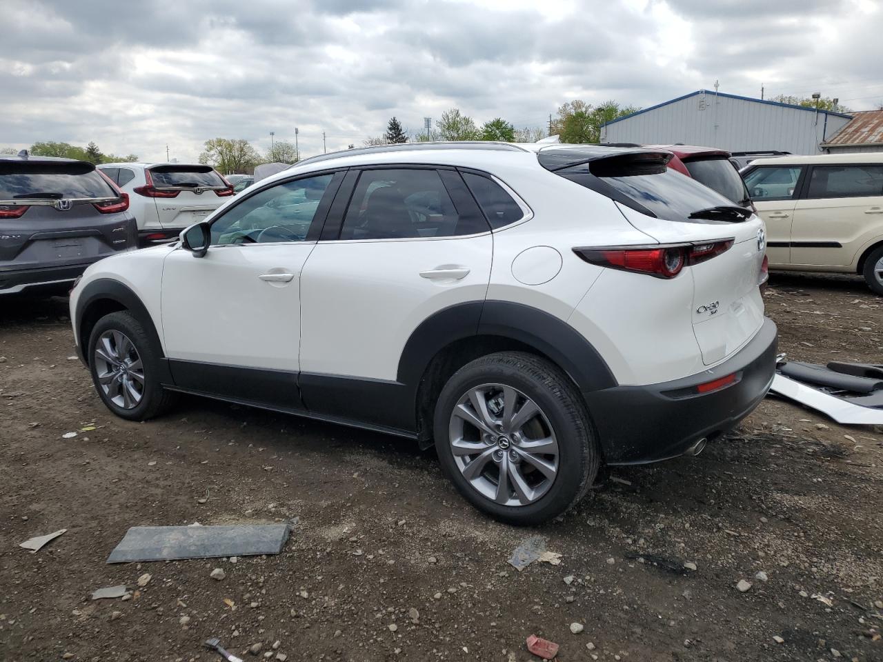 Photo 1 VIN: 3MVDMBDM9PM569353 - MAZDA CX-30 