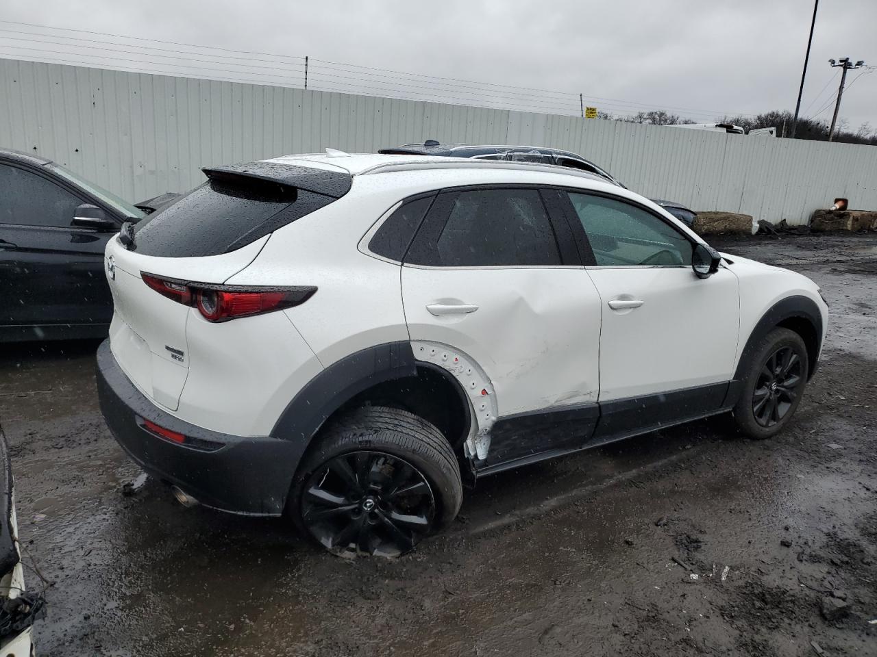 Photo 2 VIN: 3MVDMBDY3PM546539 - MAZDA CX-30 