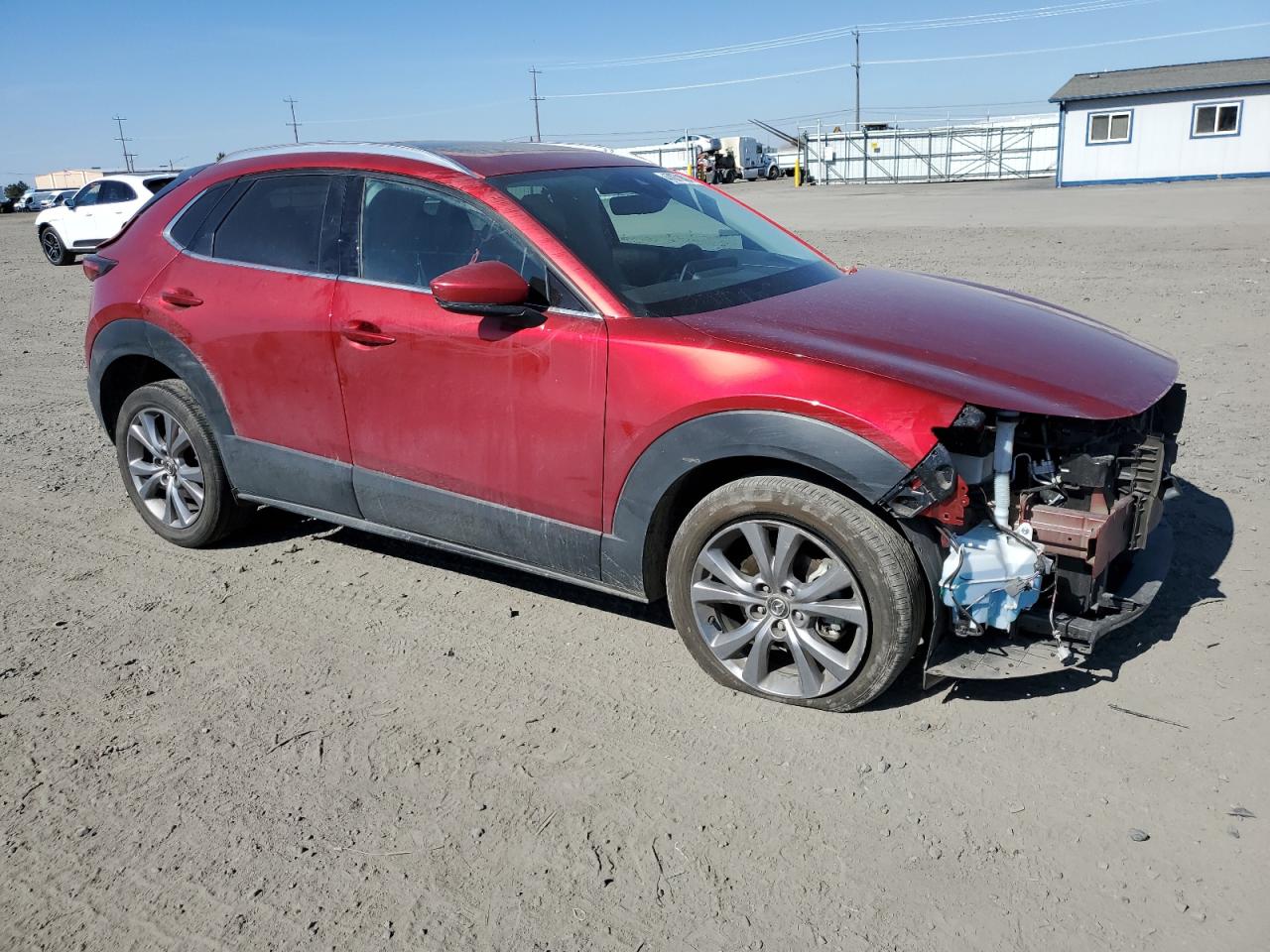 Photo 3 VIN: 3MVDMBEM4LM121868 - MAZDA CX-30 