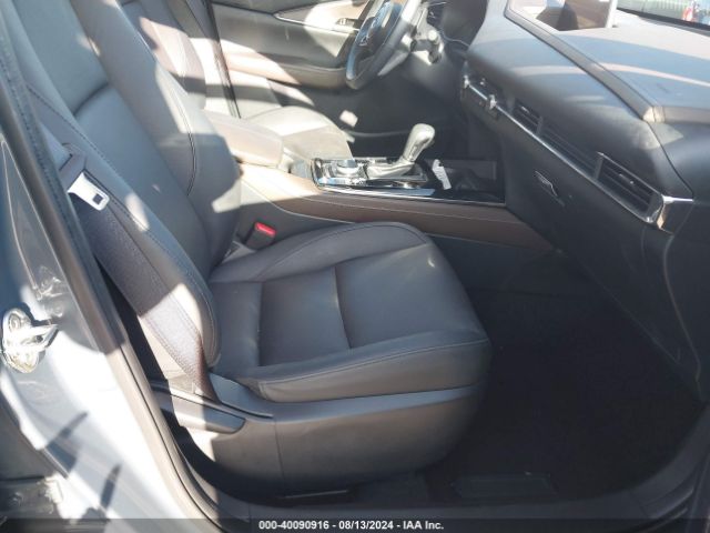 Photo 4 VIN: 3MVDMBEY8PM552979 - MAZDA CX-30 