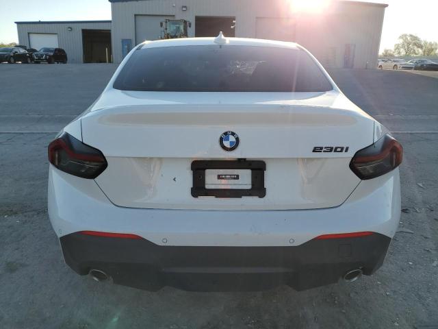 Photo 5 VIN: 3MW23CM04N8C67454 - BMW 230I 