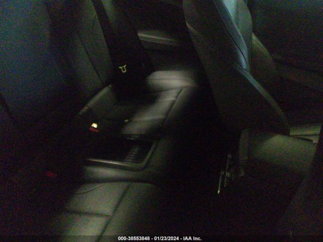 Photo 7 VIN: 3MW23CM06N8C49943 - BMW 230I 