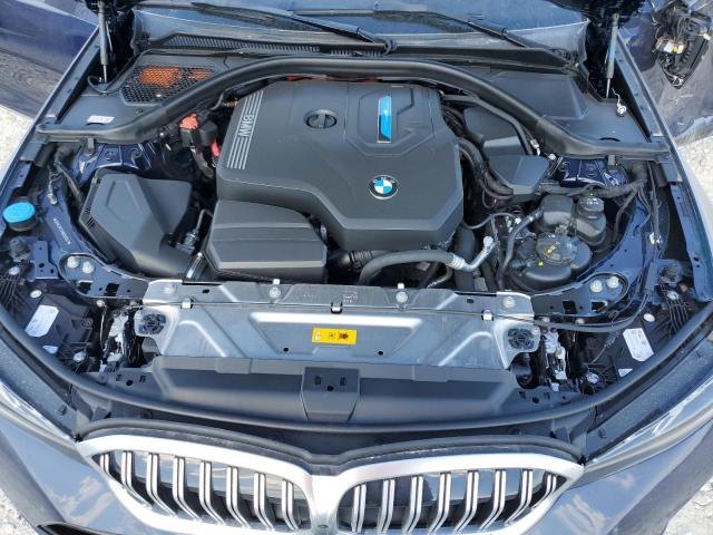 Photo 10 VIN: 3MW39FF01R8E69367 - BMW 330E 