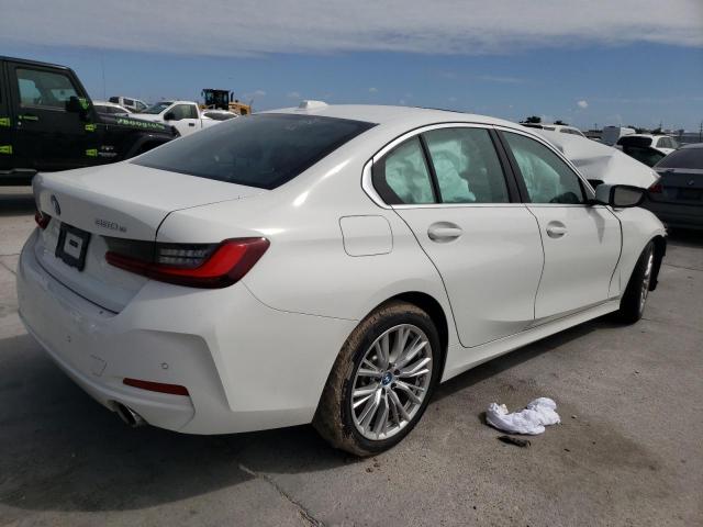 Photo 2 VIN: 3MW39FF03R8E08229 - BMW 3 SERIES 