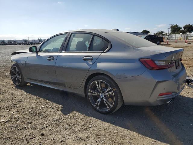 Photo 1 VIN: 3MW39FF06P8D24578 - BMW 330E 