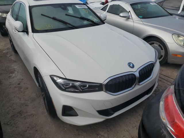 Photo 4 VIN: 3MW39FF09R8E27710 - BMW 330E 