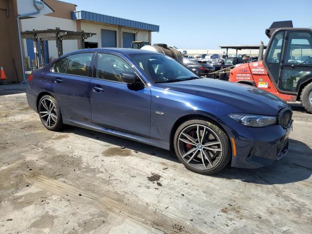 Photo 3 VIN: 3MW39FS02P8C97353 - BMW 3 SERIES 