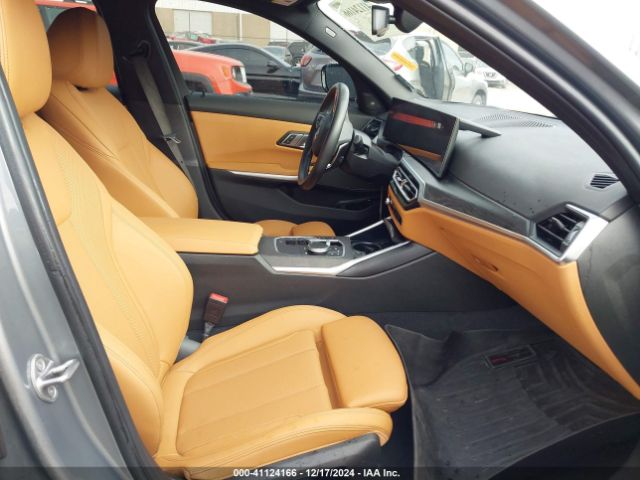 Photo 4 VIN: 3MW39FS05P8D78329 - BMW 330E 