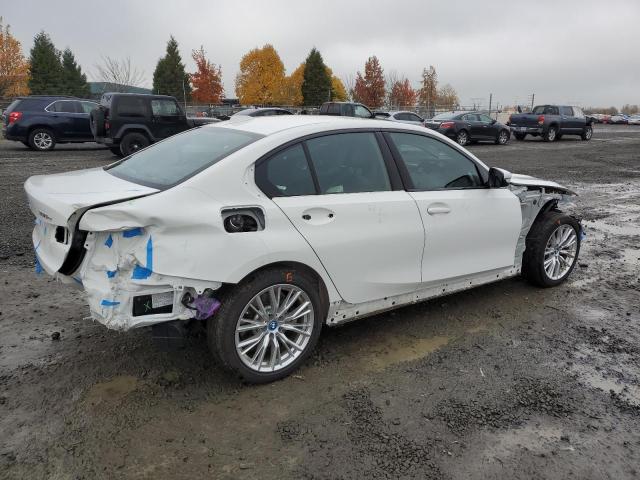 Photo 2 VIN: 3MW39FS0XP8D06980 - BMW 3 SERIES 