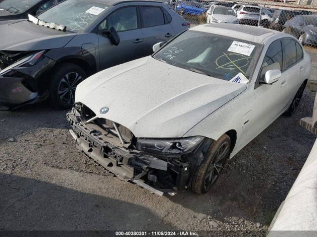 Photo 1 VIN: 3MW39FS0XP8D08065 - BMW 330E 