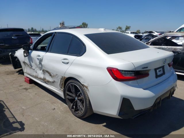 Photo 2 VIN: 3MW49FF05R8D86092 - BMW 340I 