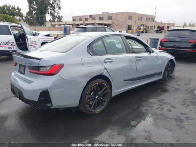 Photo 3 VIN: 3MW49FF07P8C80644 - BMW 340I 