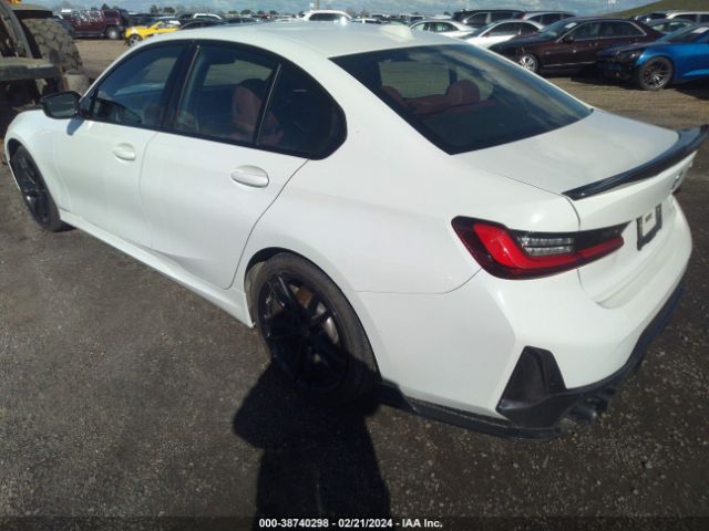 Photo 2 VIN: 3MW49FS06P8D39446 - BMW 3 SERIES 