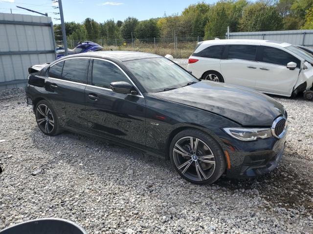 Photo 3 VIN: 3MW5P7J00N8C64306 - BMW 3 SERIES 