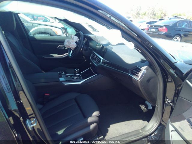 Photo 4 VIN: 3MW5P7J01M8C01066 - BMW 3 SERIES 