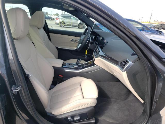 Photo 4 VIN: 3MW5P7J02N8C38855 - BMW 330E 