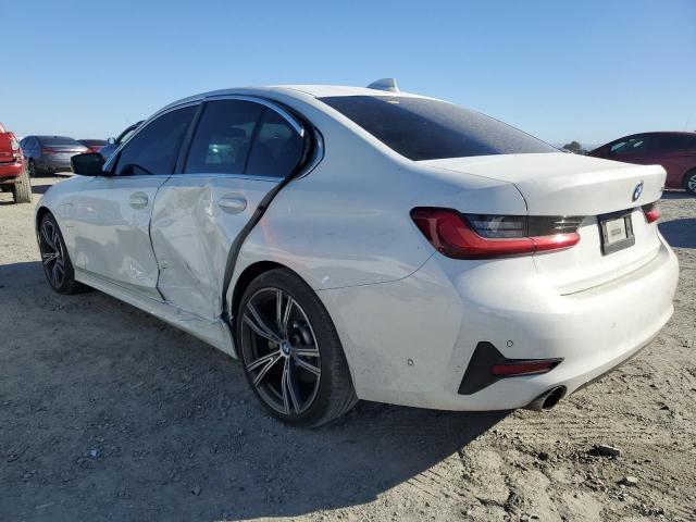 Photo 1 VIN: 3MW5P7J06M8B65410 - BMW 330E 