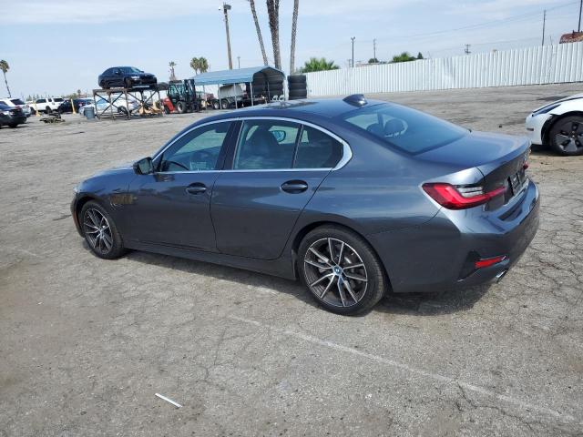 Photo 1 VIN: 3MW5P7J0XN8C74910 - BMW 330E 