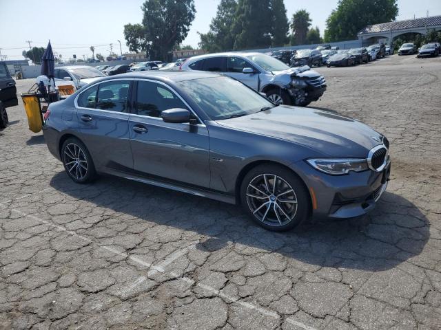 Photo 3 VIN: 3MW5P7J0XN8C74910 - BMW 330E 