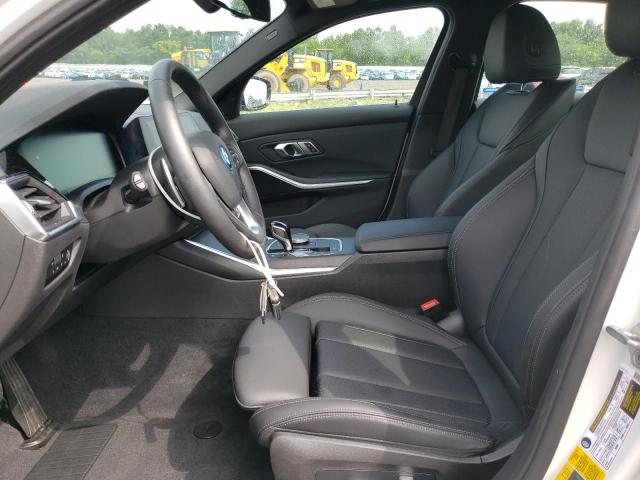 Photo 6 VIN: 3MW5P9J01N8C53262 - BMW 330XE 