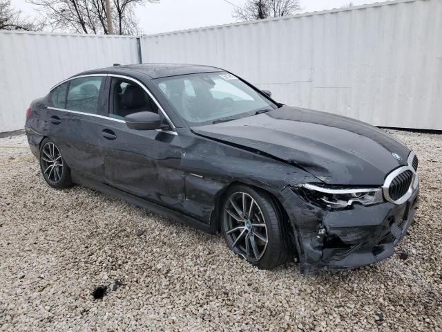 Photo 3 VIN: 3MW5P9J01N8C65749 - BMW 3 SERIES 