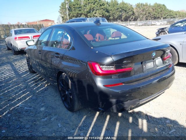 Photo 2 VIN: 3MW5P9J01N8C77027 - BMW 3 SERIES 