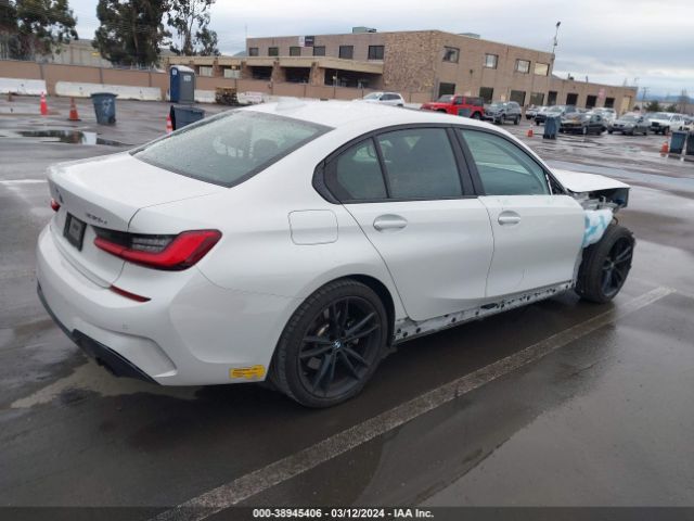 Photo 3 VIN: 3MW5P9J05M8C20330 - BMW 3 SERIES 