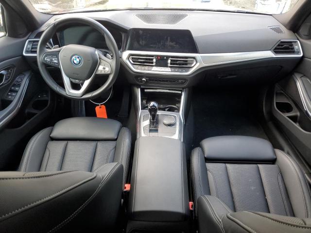 Photo 7 VIN: 3MW5P9J06N8C65438 - BMW 3 SERIES 