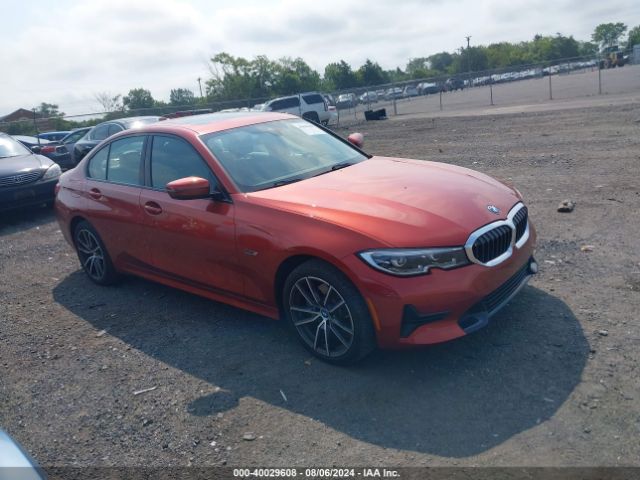 Photo 0 VIN: 3MW5P9J07N8C56862 - BMW 330E 