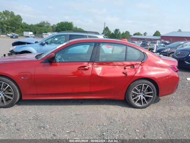 Photo 5 VIN: 3MW5P9J07N8C56862 - BMW 330E 